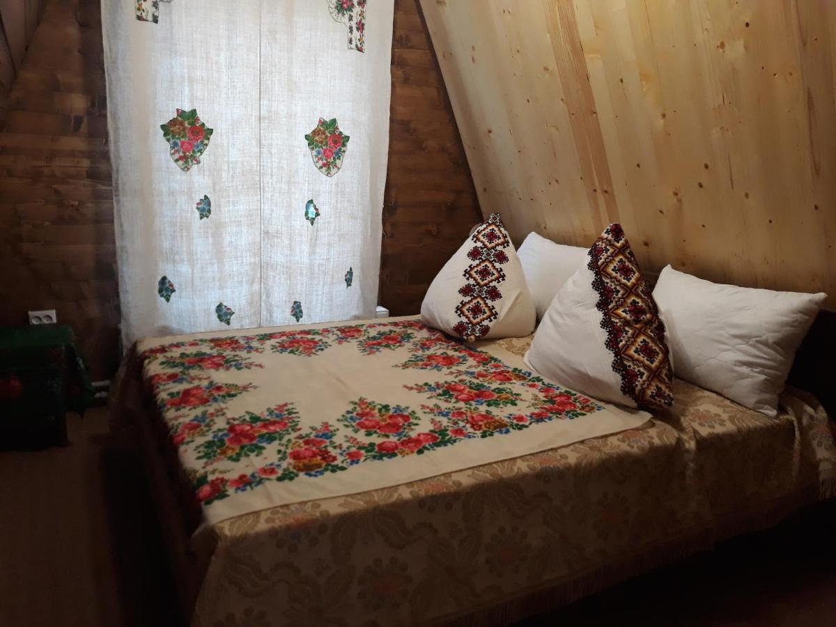 Oak House Apartment Palyanytsya Exterior photo